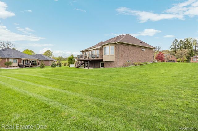 49031 Honey Tree Court Court, Northville, MI 48168