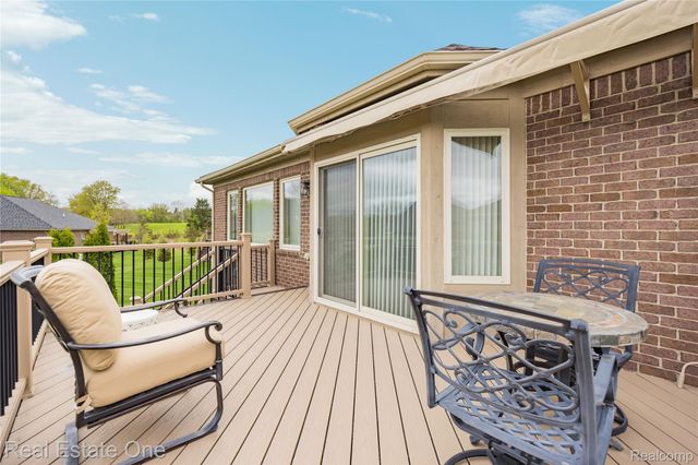 49031 Honey Tree Court Court, Northville, MI 48168