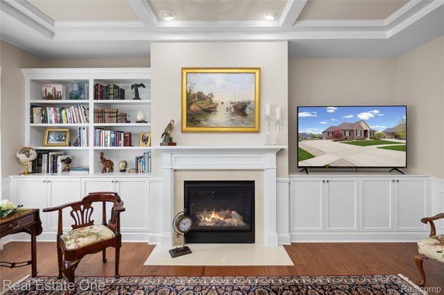 49031 Honey Tree Court Court, Northville, MI 48168