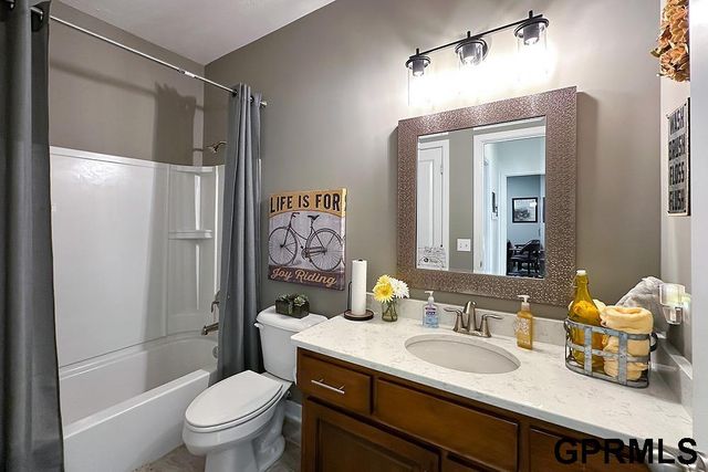 12551 Quail Drive, Bellevue, NE 68123