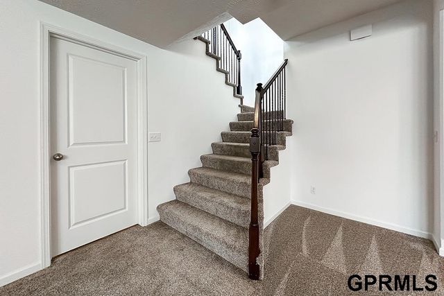 12551 Quail Drive, Bellevue, NE 68123