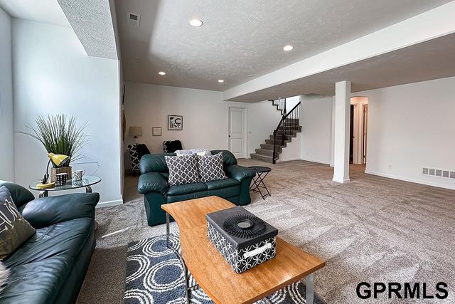 12551 Quail Drive, Bellevue, NE 68123