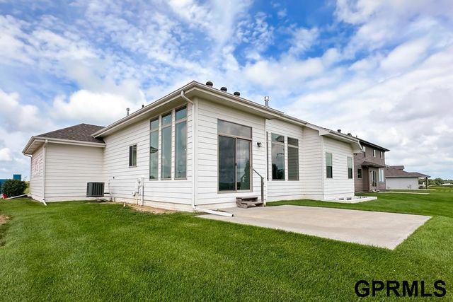 12551 Quail Drive, Bellevue, NE 68123