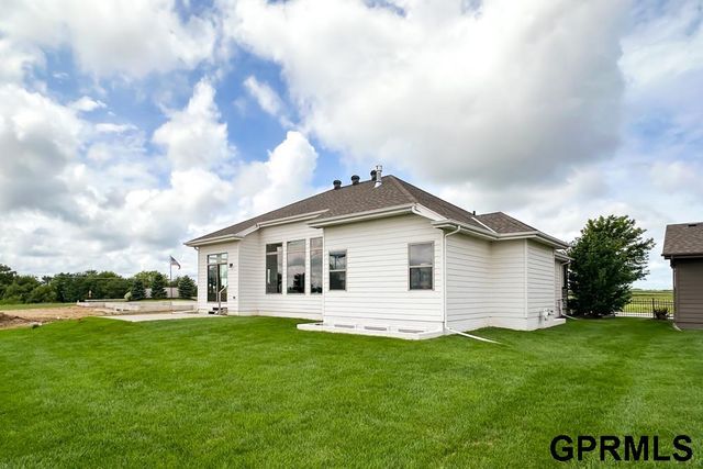 12551 Quail Drive, Bellevue, NE 68123