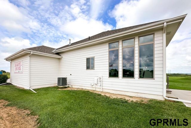 12551 Quail Drive, Bellevue, NE 68123
