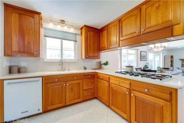 1213 N Van Buren Street, Placentia, CA 92870