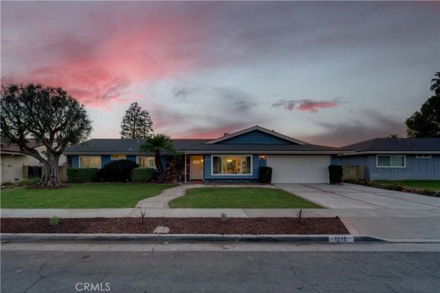 1213 N Van Buren Street, Placentia, CA 92870