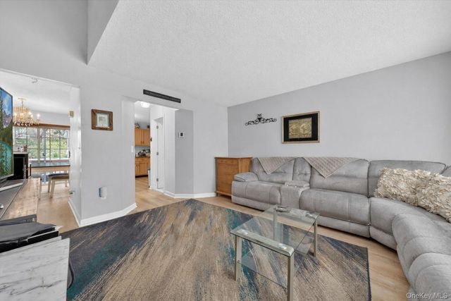 118 Elmcrest Drive, Fishkill, NY 12524