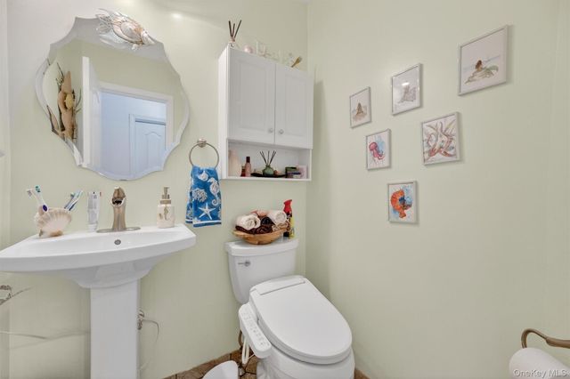 118 Elmcrest Drive, Fishkill, NY 12524