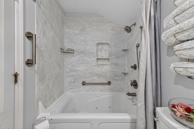 118 Elmcrest Drive, Fishkill, NY 12524