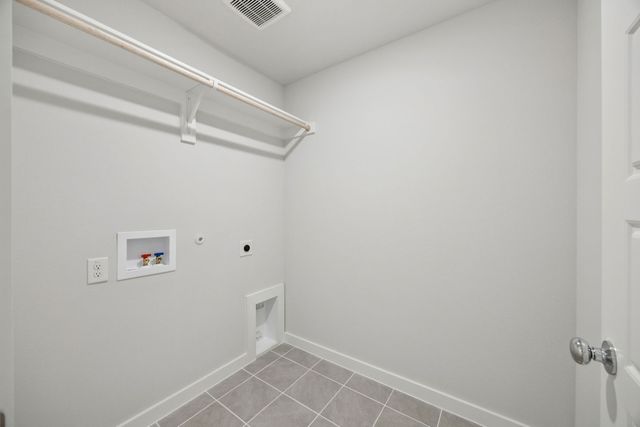 849 Bel Mares Street, Fort Worth, TX 76052