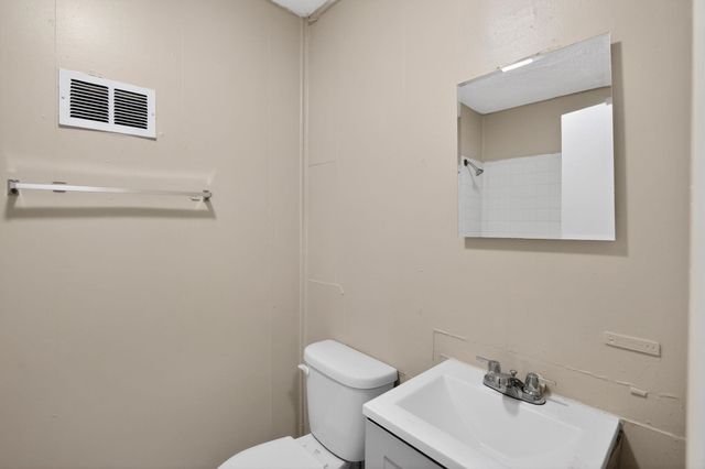 1111 CANARY LN, Memphis, TN 38109