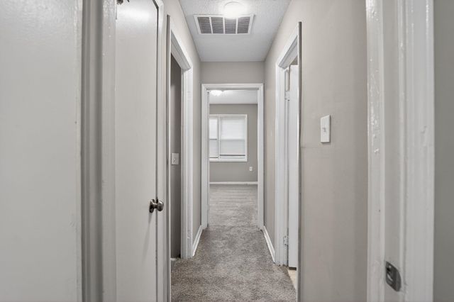 1111 CANARY LN, Memphis, TN 38109