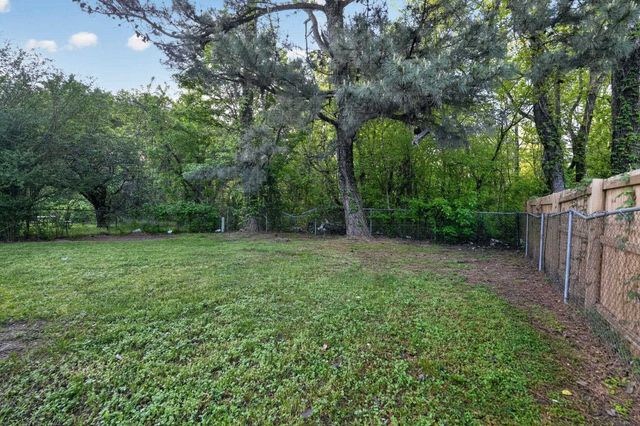 1111 CANARY LN, Memphis, TN 38109