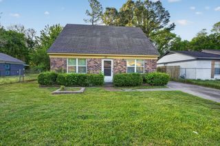 1111 CANARY LN, Memphis, TN 38109