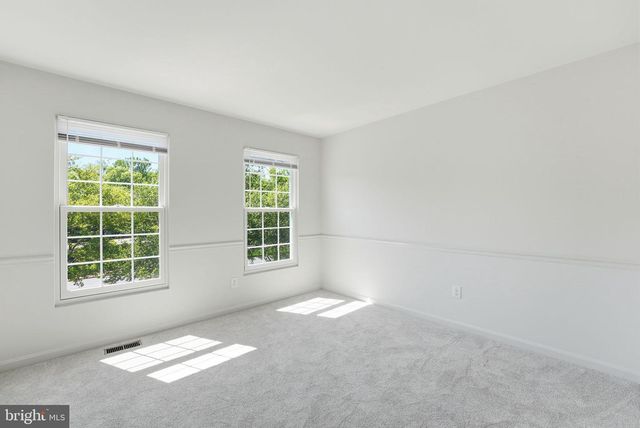 2709 BARONHURST DR, Vienna, VA 22181