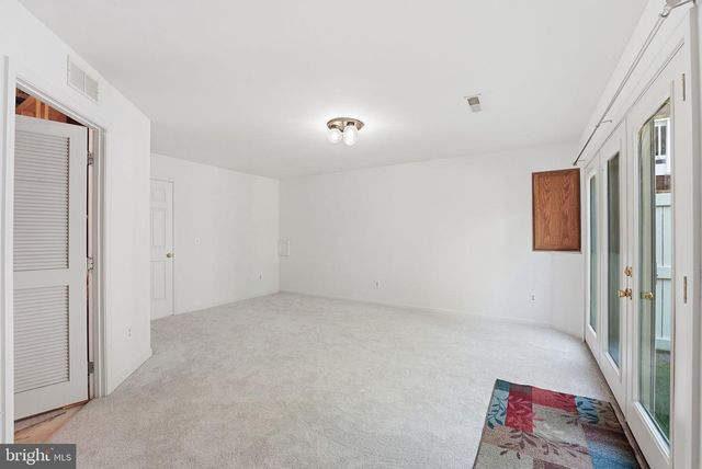 2709 BARONHURST DR, Vienna, VA 22181
