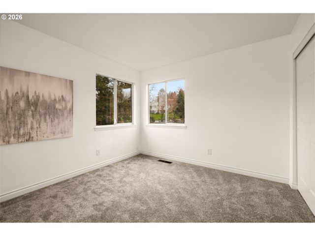 15100 Sw KINGBIRD Dr, Beaverton, OR 97007