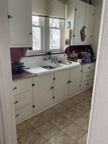 38983 County Road 215, Bangor, MI 49013