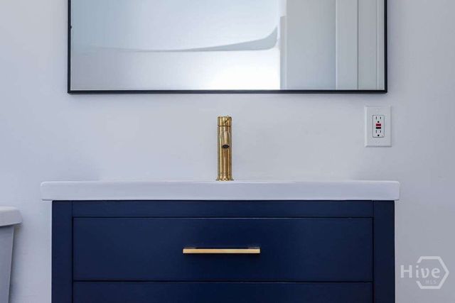 2016 Hawthorne Street, Savannah, GA 31404