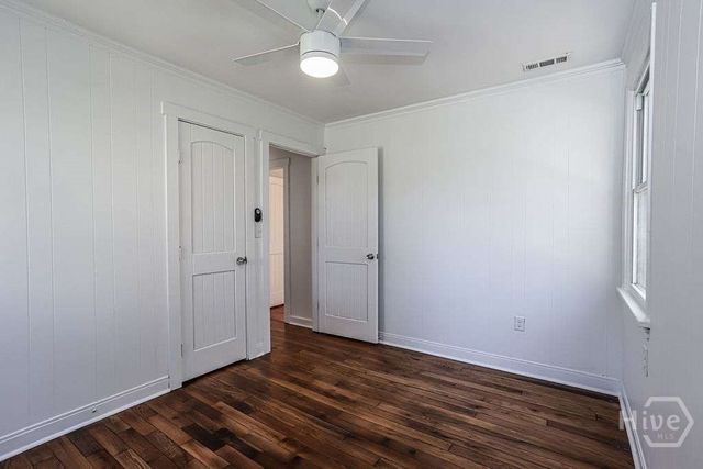 2016 Hawthorne Street, Savannah, GA 31404