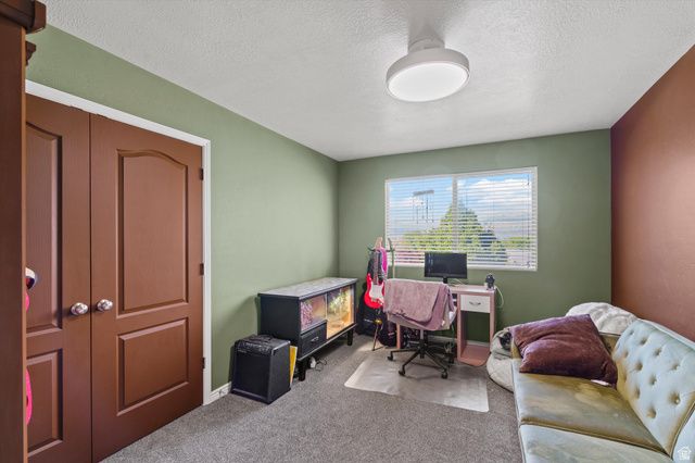 1814 W 5050 S, Roy, UT 84067