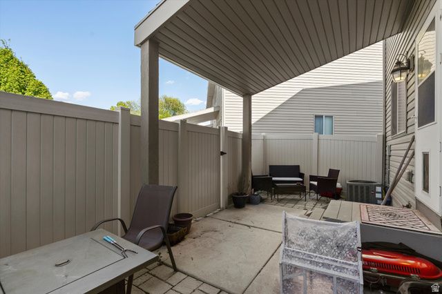 1814 W 5050 S, Roy, UT 84067
