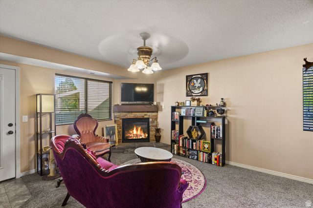 1814 W 5050 S, Roy, UT 84067
