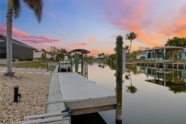 8242 ARLEWOOD CIRCLE, Port Charlotte, FL 33981