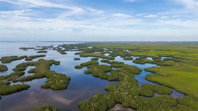 8242 ARLEWOOD CIRCLE, Port Charlotte, FL 33981