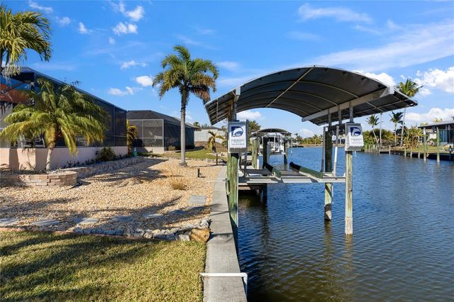 8242 ARLEWOOD CIRCLE, Port Charlotte, FL 33981