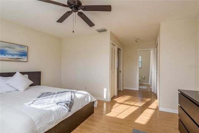 6952 122ND STREET, Seminole, FL 33772