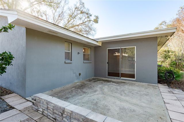 6952 122ND STREET, Seminole, FL 33772