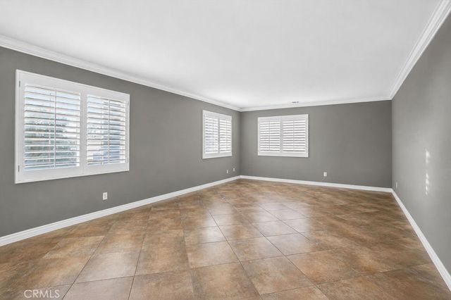 959 Hemingway, Corona, CA 92878