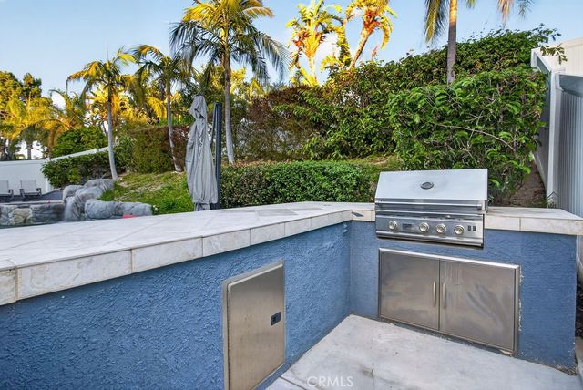 959 Hemingway, Corona, CA 92878