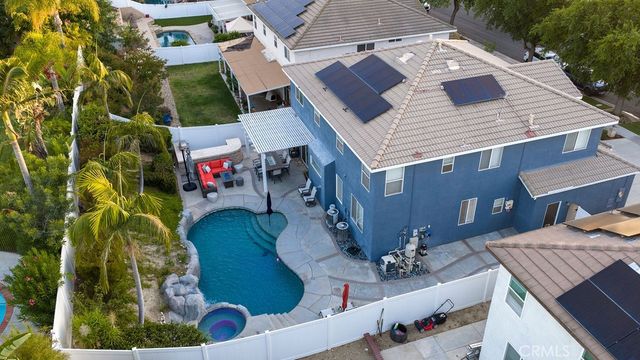 959 Hemingway, Corona, CA 92878