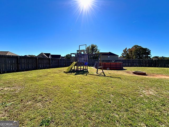 206 Christopher Drive, Byron, GA 31008