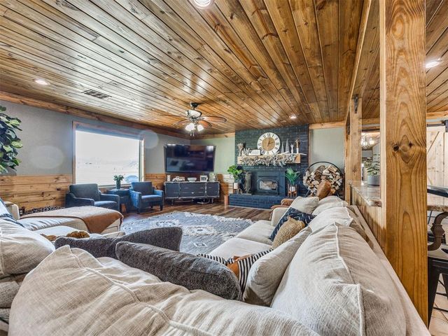 768 Ranchwood Drive, Tuttle, OK 73089