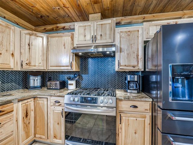 768 Ranchwood Drive, Tuttle, OK 73089