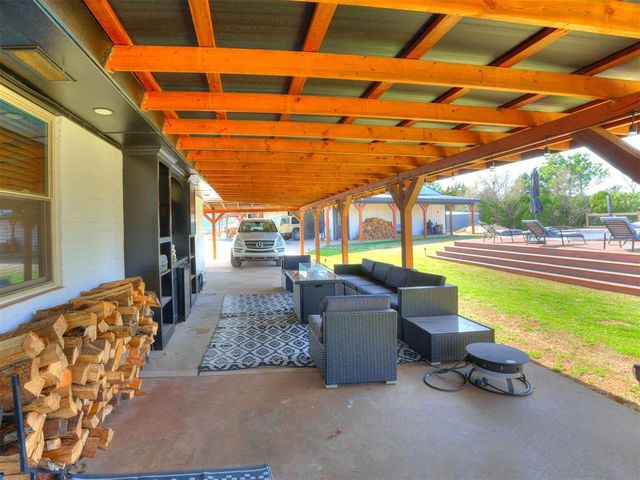 768 Ranchwood Drive, Tuttle, OK 73089