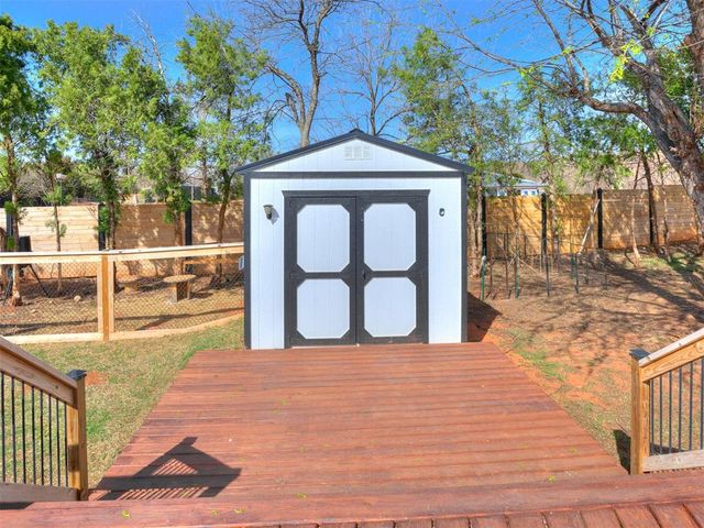 768 Ranchwood Drive, Tuttle, OK 73089