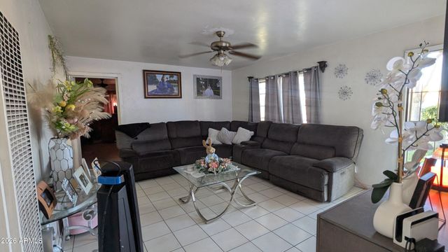 3833 W TAYLOR Street, Phoenix, AZ 85009