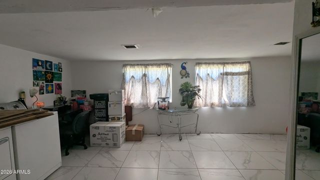 3833 W TAYLOR Street, Phoenix, AZ 85009