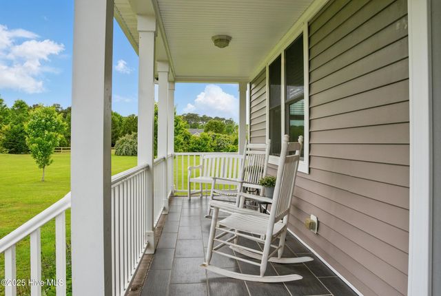 121 Solo Lane, Knotts Island, NC 27950