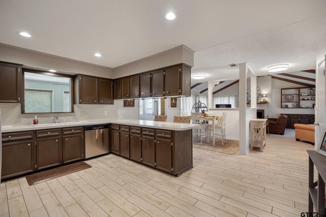101 Bal Harbor, Bullard, TX 75757