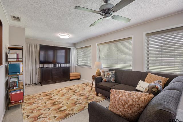 101 Bal Harbor, Bullard, TX 75757
