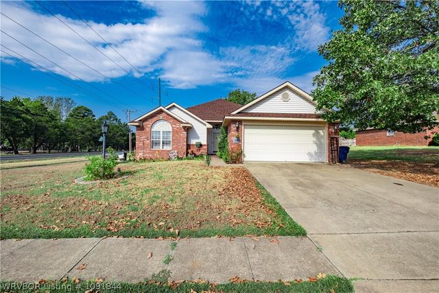 101 Horizon Lane, Alma, AR 72921