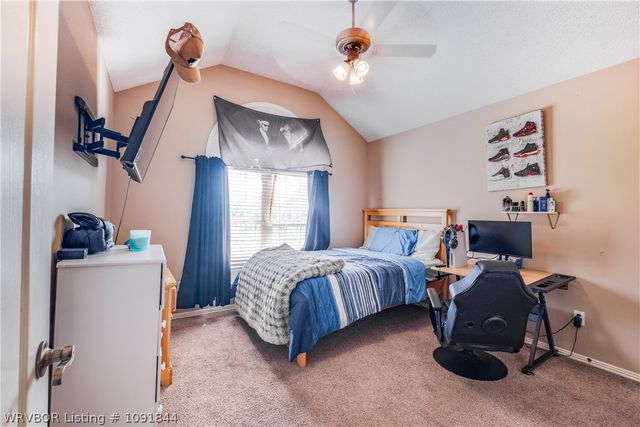 101 Horizon Lane, Alma, AR 72921