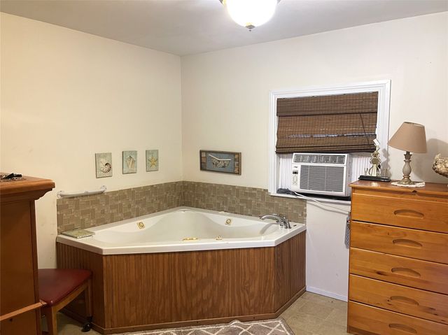 4950 Fm 937, Groesbeck, TX 76642