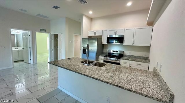 3301 SW 15th PL, Cape Coral, FL 33914